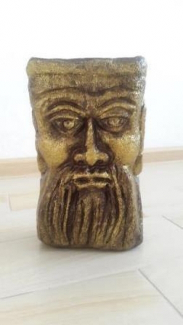 Декоративная ваза "Голова скифа"
