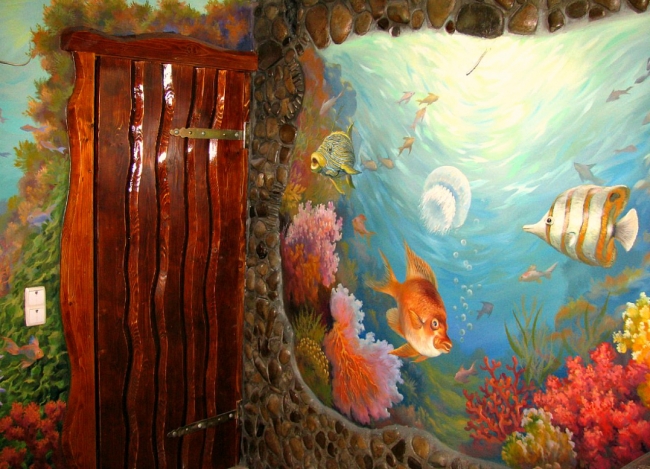 Подводный мир с кораллами и рыбами на стене в интерьере
