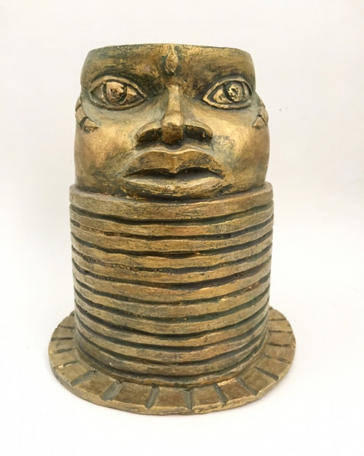 Африканская шкатулка-ваза
