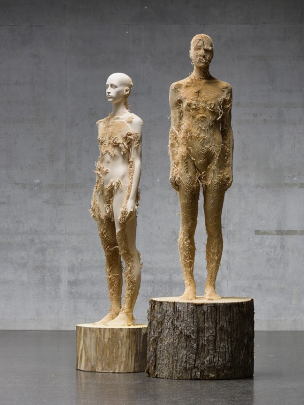 the-tainted-sculptures-aron-demetz-3.jpg