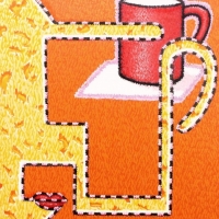 Кофе обжигающий губы.